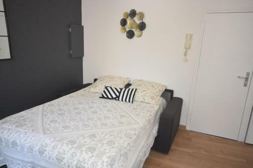 Apartamento Modern Studio In The Heart Of Avignon
