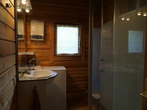 Chalet Barcelonnette, 5 Pi�ces, 10 Personnes - Fr-1-165a-86