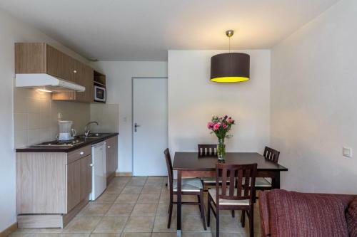 Hotel Barbaste Domaine Du Golf D'albret 3p6d