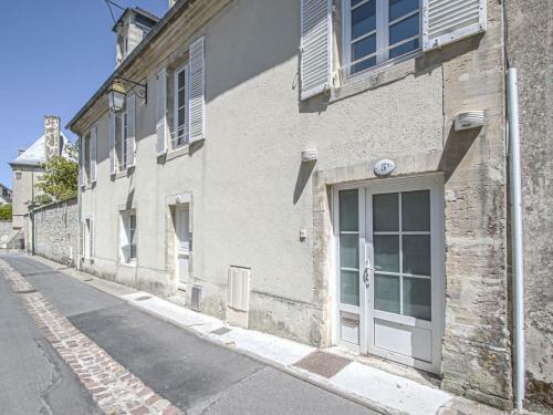 Large Comfortable Apartment In Bayeux