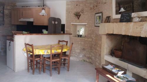 Hostal Le Merey