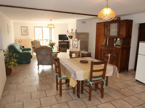 Holiday Home Les Hirondelles