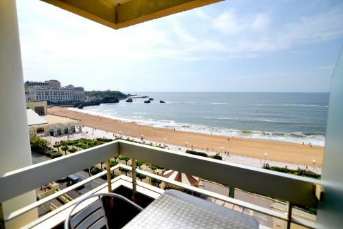 Apartamento Nouvelle Vague Studio W Balcony Seaview & Pool
