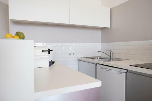 Apartamento Nouvelle Vague Studio W Balcony Seaview & Pool