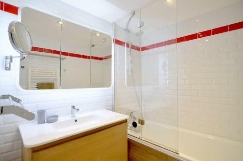 Apartamento Nouvelle Vague Studio W Balcony Seaview & Pool