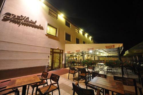 Hotel Przepi�reczka