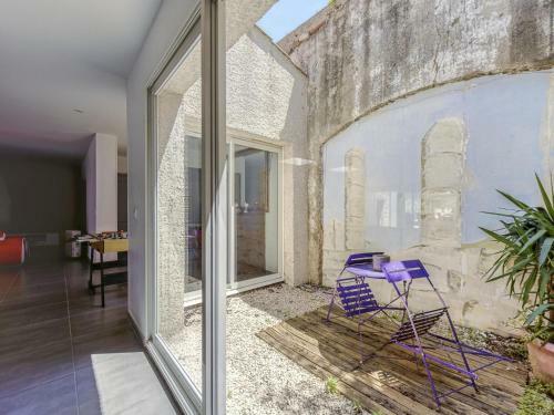 Magnificent Holiday Home In Bize-minervois With Jacuzzi