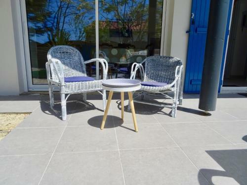 A 300m de La Plage, Confort Et Design Dans Une Superbe Villa