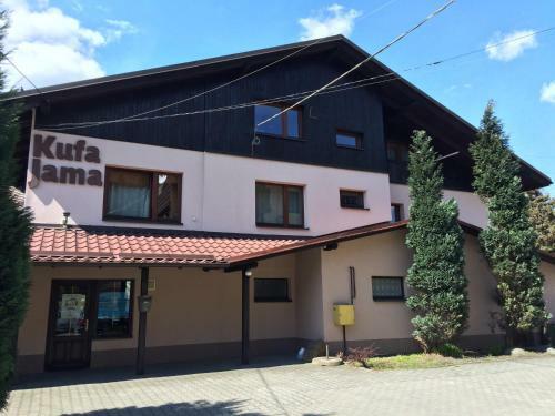 Hostal Kufa Jama