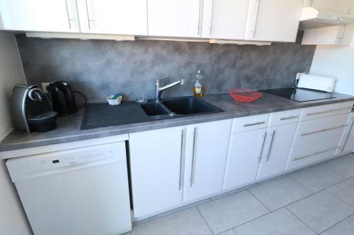 Apartamento Amazing Sea View 2 Bedroom Beach Front 303