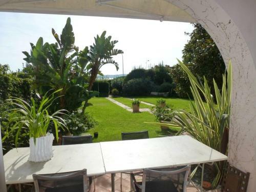 Superb Villa Cannes Palm Beach