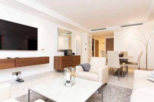 Apartamento Carlton Area : Luxury & New 2 Beds/ 2 Baths