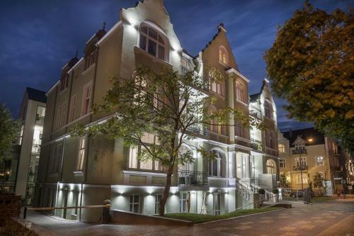 Hostal Admiral II