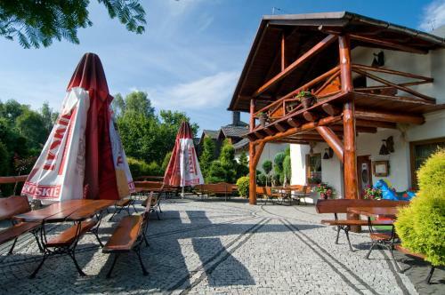 Hostal Dworek Nad Stawem