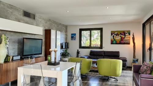 Villa Le� Cigalou A Cannes