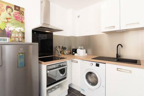 Gray D'albion Area: New Studio With Terrace!