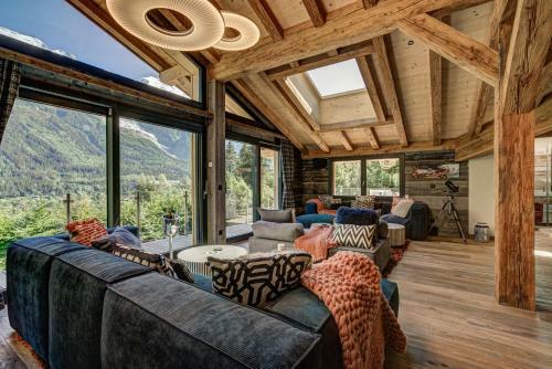 Big Rock Luxury 4/5br/4ba Apartment In Chamonix Centre