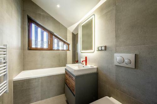 Le Globe Argenti�re Chamonix - By Emerald Stay