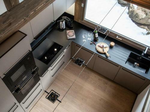 Chalet Ch�tel, 6 Pi�ces, 10 Personnes - Fr-1-198-213