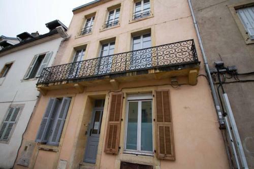 Apartamento Le Dormeur Du Val - Topdestination Dijon