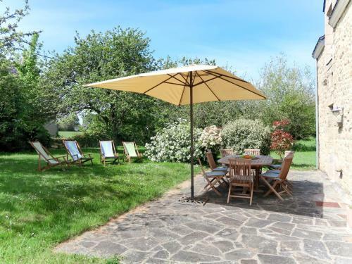 Holiday Home La Pommeraie de La Ria - Erd100