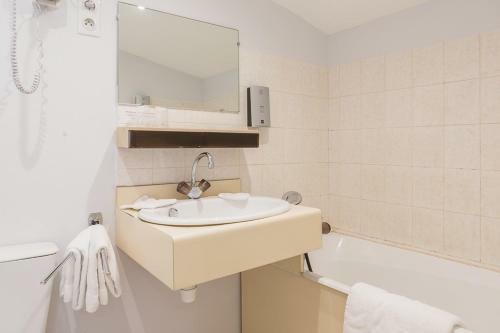 Hotel Les Platanes