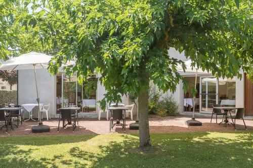 Hotel Les Platanes