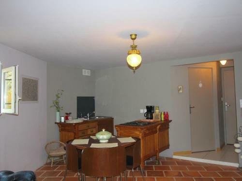 Splendid Cottage In Faucon With Swimming Pool