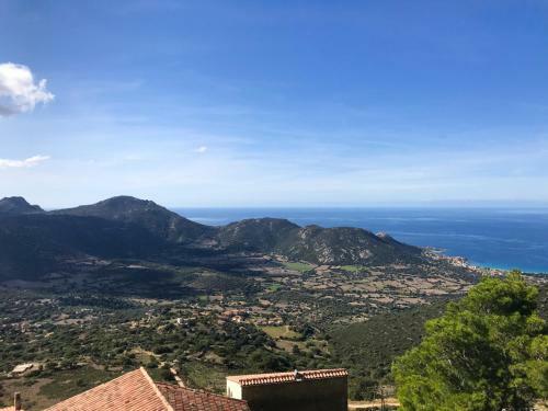 Feliceto Villa Sleeps 8 With Pool Air Con And Wifi