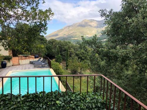 Feliceto Villa Sleeps 8 With Pool Air Con And Wifi