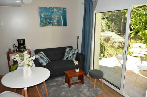 Charmante Maisonnette Ind�pendante � Goult En Luberon