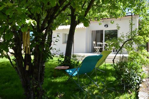 Charmante Maisonnette Ind�pendante � Goult En Luberon