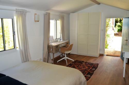 Charmante Maisonnette Ind�pendante � Goult En Luberon