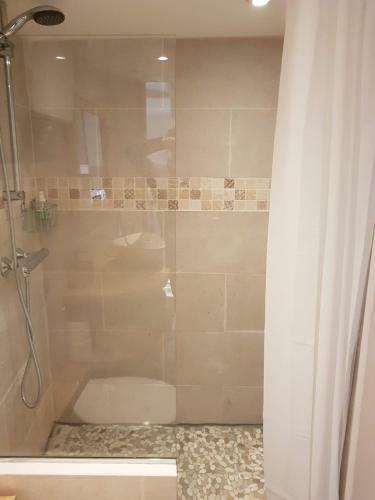 Charmante Maisonnette Ind�pendante � Goult En Luberon