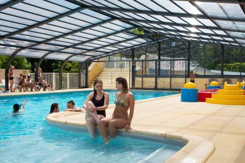 Camping Les Granges **** - Maeva