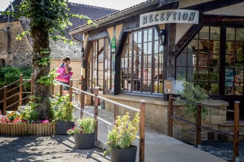 Camping Les Granges **** - Maeva