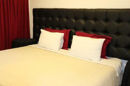 Hotel Luxsur