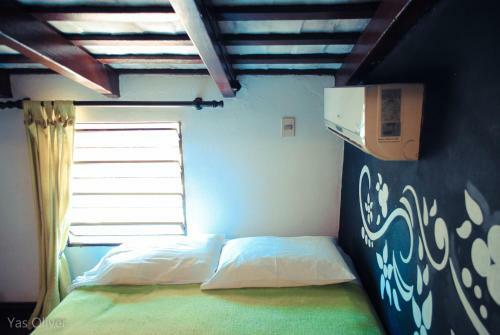 Colonial Hostel & Camping