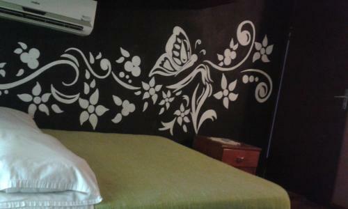 Colonial Hostel & Camping