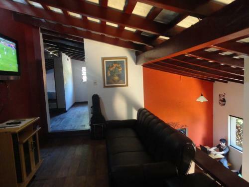 Colonial Hostel & Camping