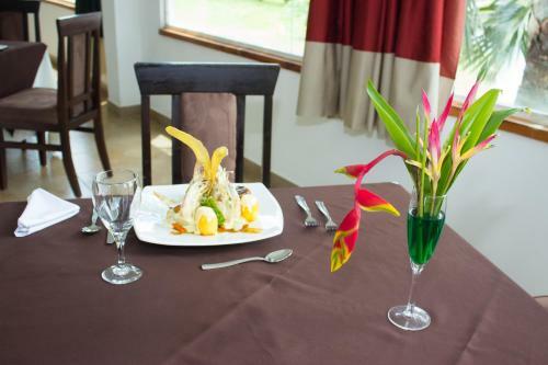 Hotel Vista Lago