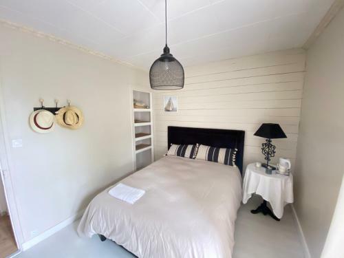 Hostal Le Petit Chateau