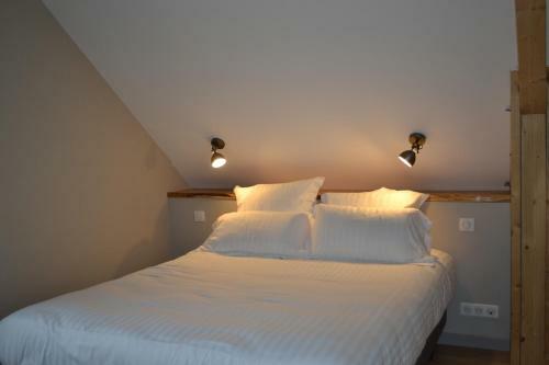 Hotel Logis Auberge de Pont Calleck