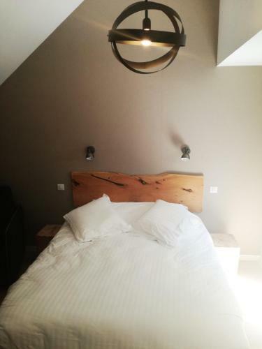 Hotel Logis Auberge de Pont Calleck