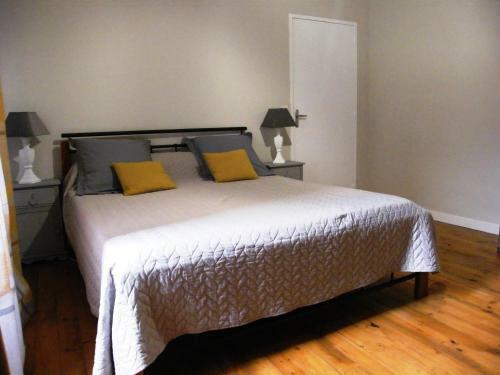 Demeure Perigourdine Entierement Climatisee Avec Piscine Privee