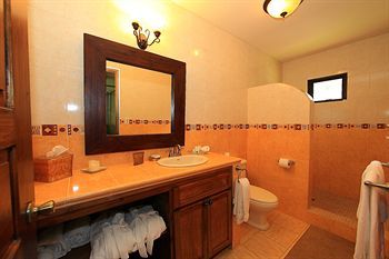 Los Establos Boutique Hotel