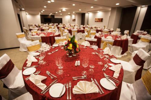 Hotel Holiday Inn Alseeb Muscat