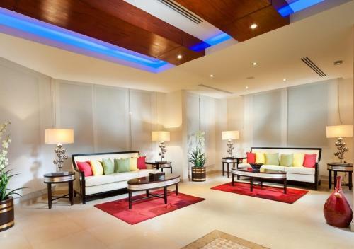 Hotel Eastin Residences Muscat