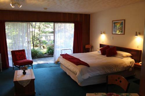 Anglers Paradise Motel