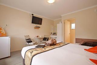 Big Five Motel